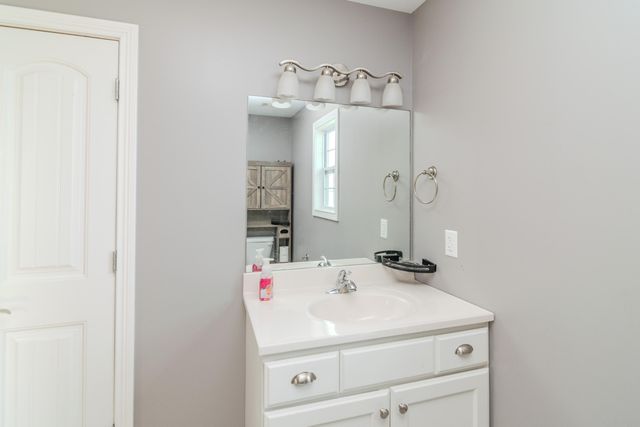 740 Pilot Ridge Lane, Winchester, KY 40391