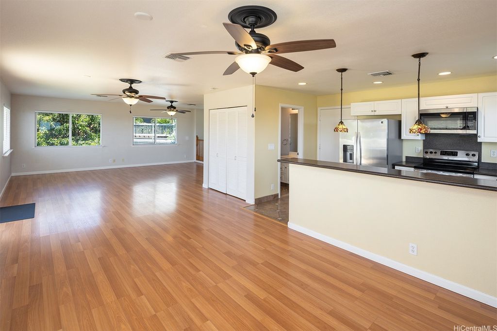 92-7049 Elele Street 102, Kapolei, HI 96707