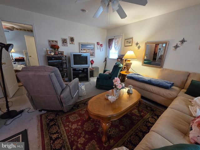 741 WOODLAND AVE, Westville, NJ 08093