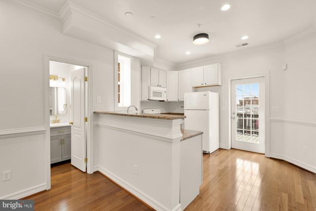 1732 NORTH CAPITOL ST NW, Washington, DC 20002