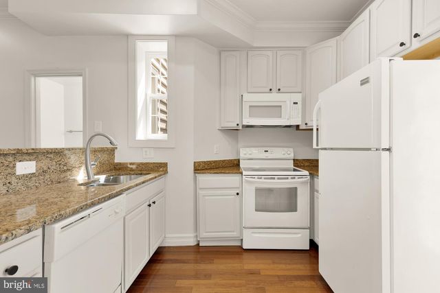 1732 NORTH CAPITOL ST NW, Washington, DC 20002