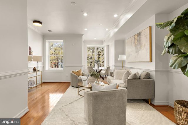 1732 NORTH CAPITOL ST NW, Washington, DC 20002