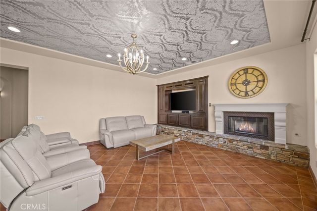 22260 Rosemary Canyon Court, Corona, CA 92883