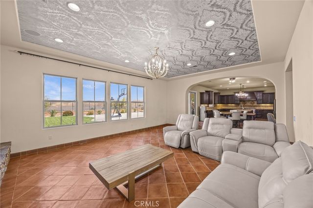 22260 Rosemary Canyon Court, Corona, CA 92883
