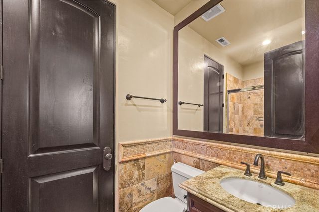 22260 Rosemary Canyon Court, Corona, CA 92883