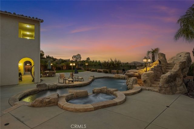 22260 Rosemary Canyon Court, Corona, CA 92883