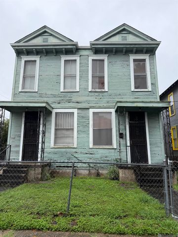 3700 S Saratoga Street, New Orleans, LA 70115