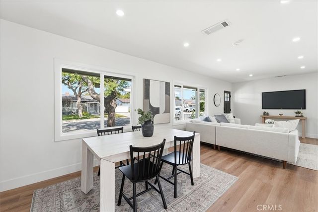 4126 Sebren Ave, Lakewood, CA 90713