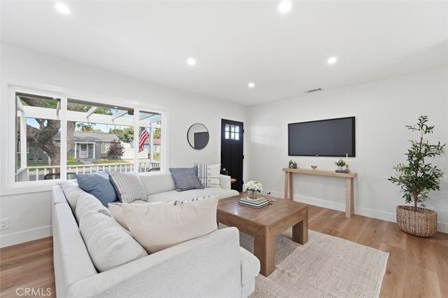 4126 Sebren Ave, Lakewood, CA 90713