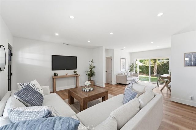 4126 Sebren Ave, Lakewood, CA 90713