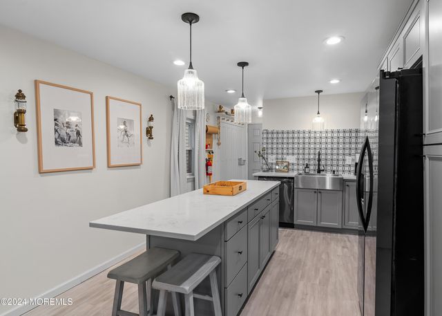 81 Franklin Avenue, Ocean Grove, NJ 07756