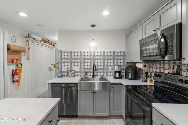 81 Franklin Avenue, Ocean Grove, NJ 07756