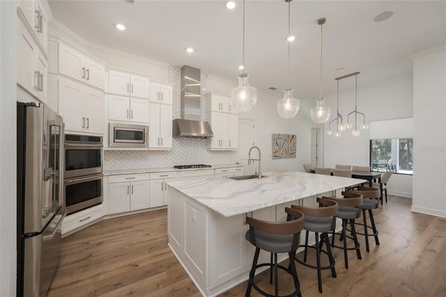 8458 SNOWFALL STREET, Sarasota, FL 34241