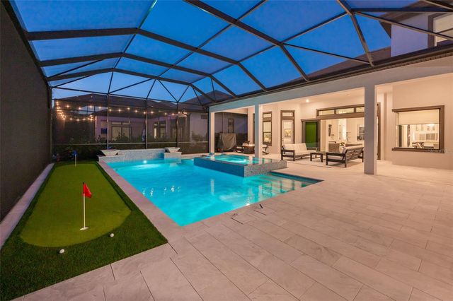 8458 SNOWFALL STREET, Sarasota, FL 34241