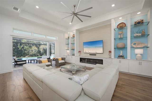 8458 SNOWFALL STREET, Sarasota, FL 34241