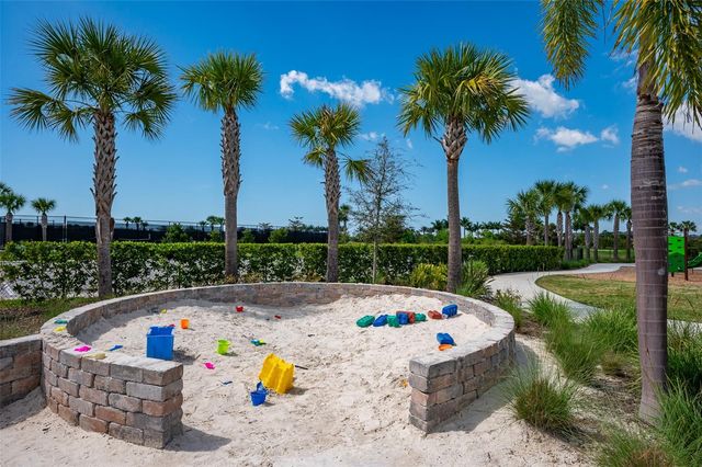 8458 SNOWFALL STREET, Sarasota, FL 34241