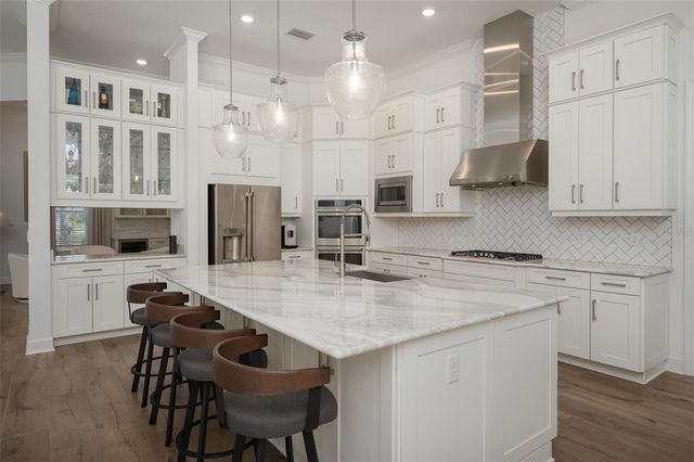 8458 SNOWFALL STREET, Sarasota, FL 34241