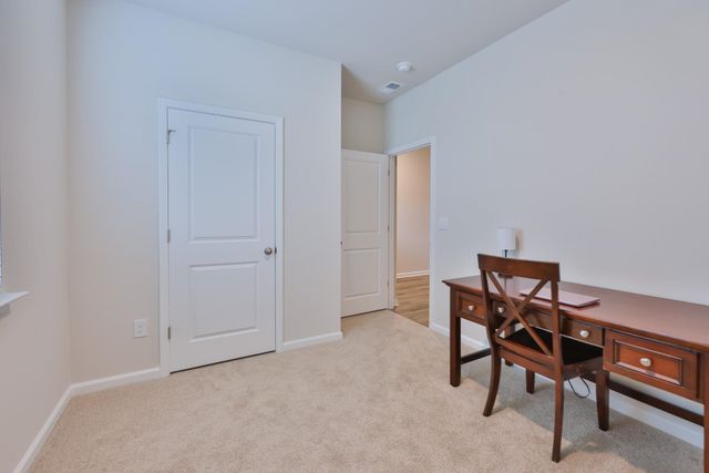 206 Carver Willow Dr., Loris, SC 29569