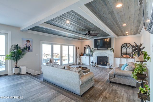 3313 Long Point Drive, Toms River, NJ 08753
