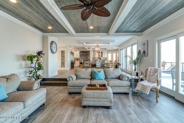 3313 Long Point Drive, Toms River, NJ 08753