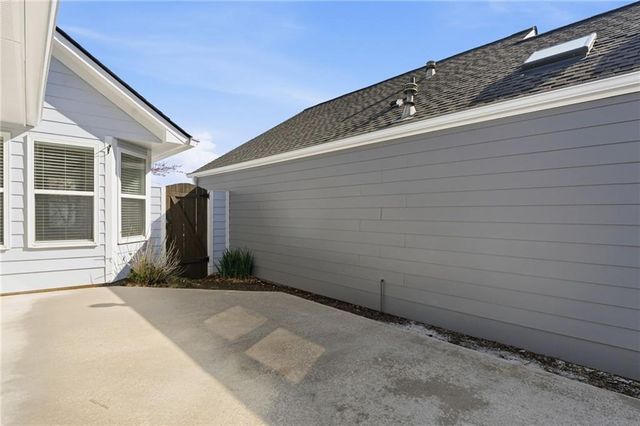 502 Arden Close, Woodstock, GA 30188