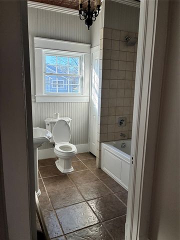 109 S West Street, Bangs, TX 76823