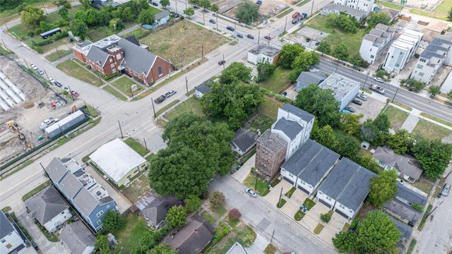 0 Saint Charles Street, Houston, TX 77004