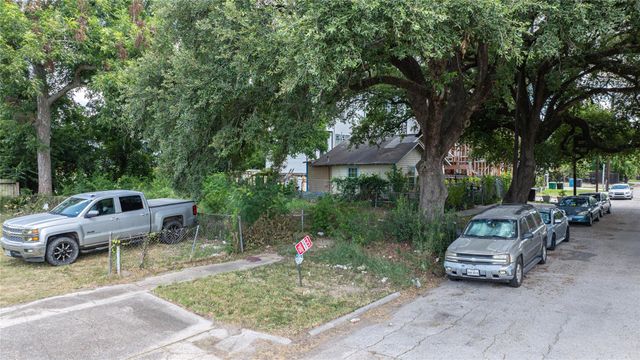 0 Saint Charles Street, Houston, TX 77004