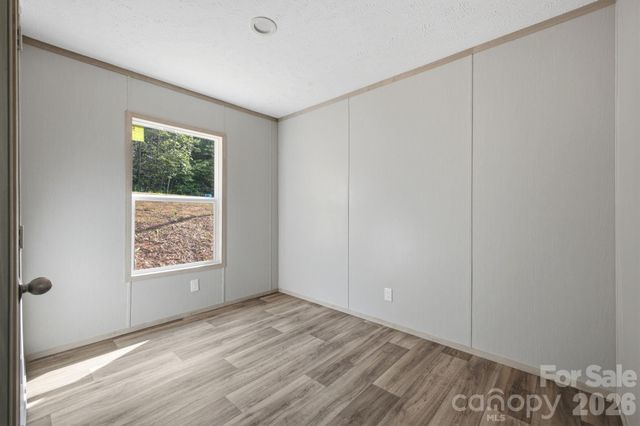7499 Virginia Ridge, Connelly Springs, NC 28612