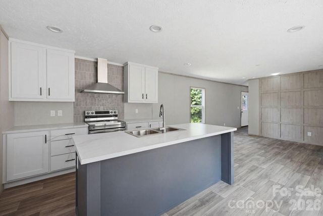 7499 Virginia Ridge, Connelly Springs, NC 28612