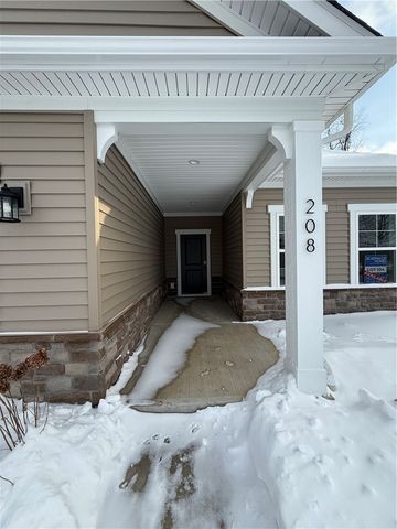 208 Walton Circle, Aliquippa, PA 15001