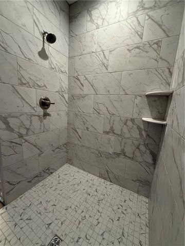 208 Walton Circle, Aliquippa, PA 15001