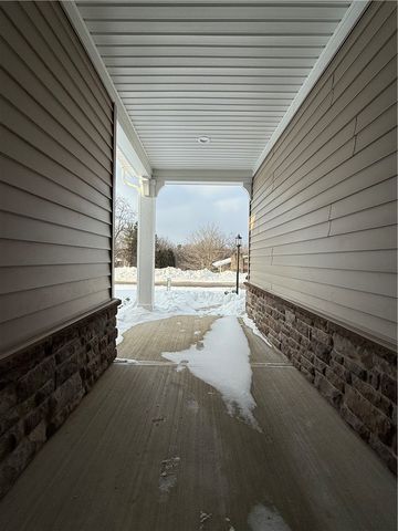 208 Walton Circle, Aliquippa, PA 15001