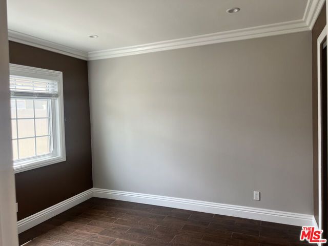 9716 Casaba Avenue, Los Angeles, CA 91311