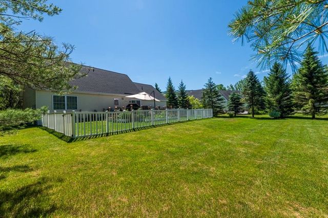 35 Valley Pass Street, Manchester, VT 05255