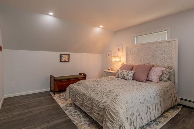 35 Valley Pass Street, Manchester, VT 05255