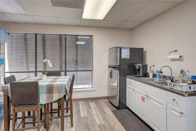 700 Everhart H1, Corpus Christi, TX 78411