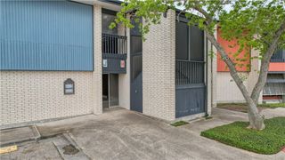 700 Everhart H1, Corpus Christi, TX 78411