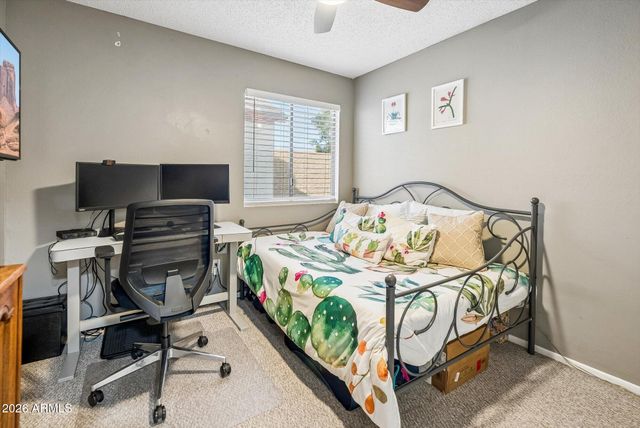 413 E KRISTAL Way, Phoenix, AZ 85024