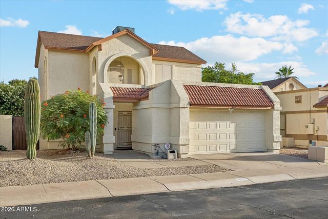 413 E KRISTAL Way, Phoenix, AZ 85024