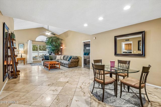 413 E KRISTAL Way, Phoenix, AZ 85024