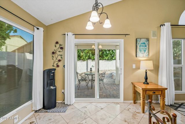 413 E KRISTAL Way, Phoenix, AZ 85024