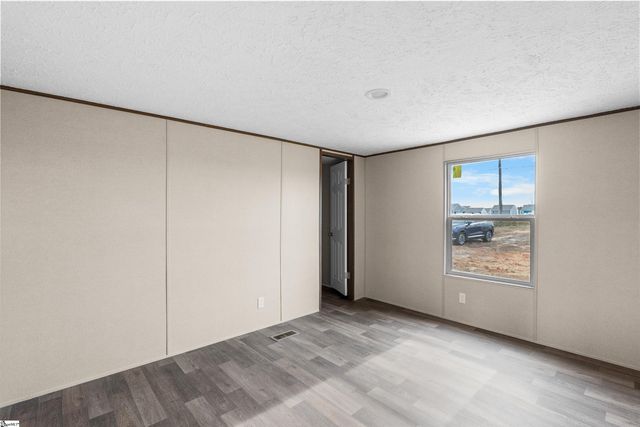 585 Happy Valley Road, Fountain Inn, SC 29644