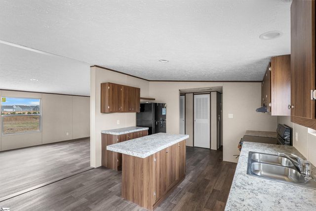 585 Happy Valley Road, Fountain Inn, SC 29644