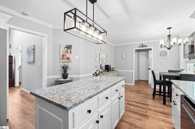 320 Huddersfield Drive, Piedmont, SC 29673