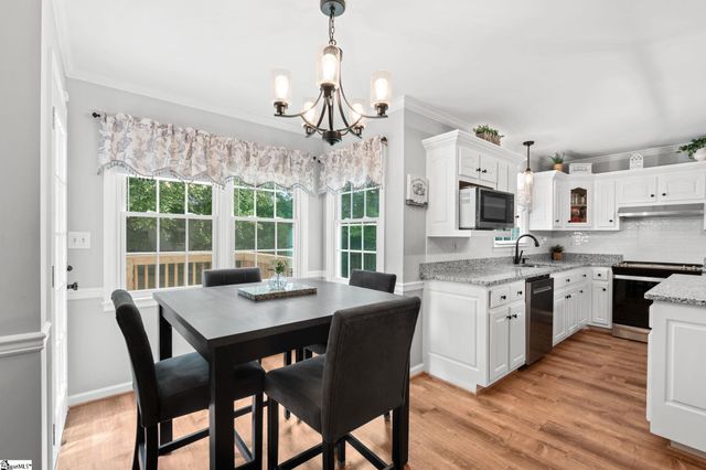 320 Huddersfield Drive, Piedmont, SC 29673