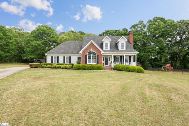 320 Huddersfield Drive, Piedmont, SC 29673
