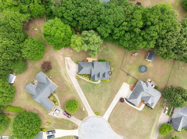 320 Huddersfield Drive, Piedmont, SC 29673