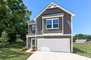 237 Third Creek Road, Statesville, NC 28678