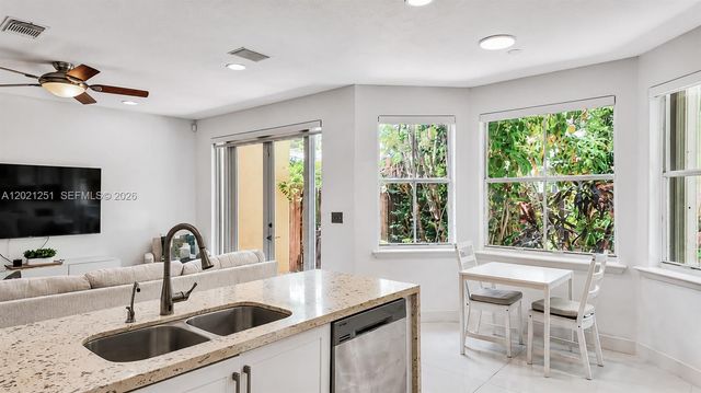 4844 NW 110th Pl, Doral, FL 33178